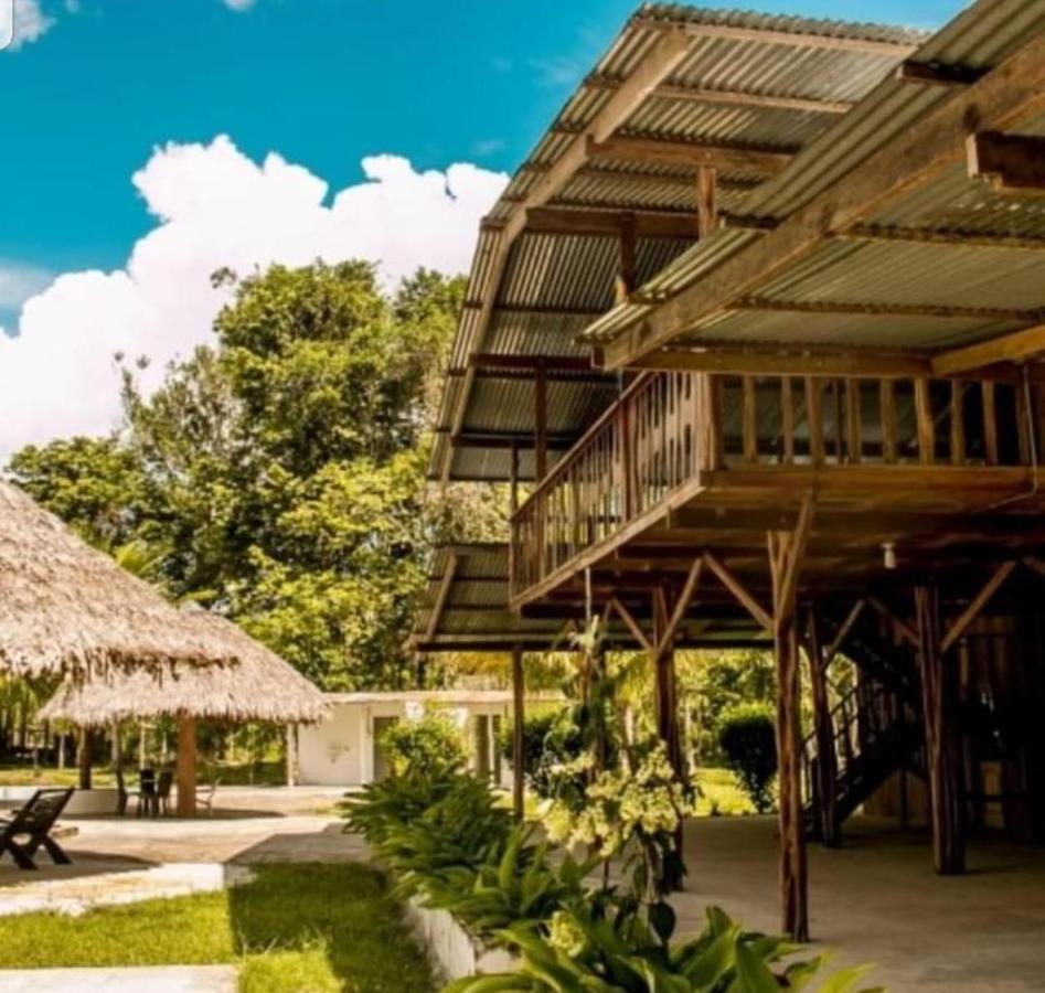 Hotel Karupa Amazonas Летисия Экстерьер фото